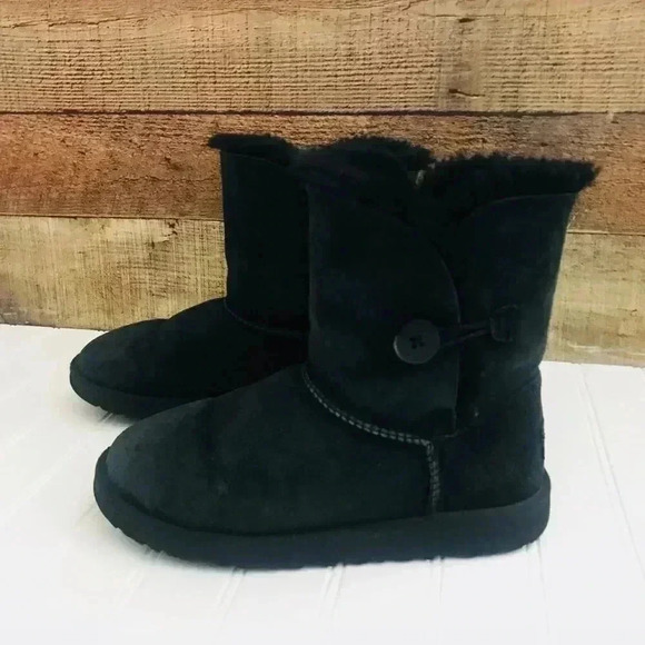 Ugg Bailey Button Boots - Picture 1 of 8